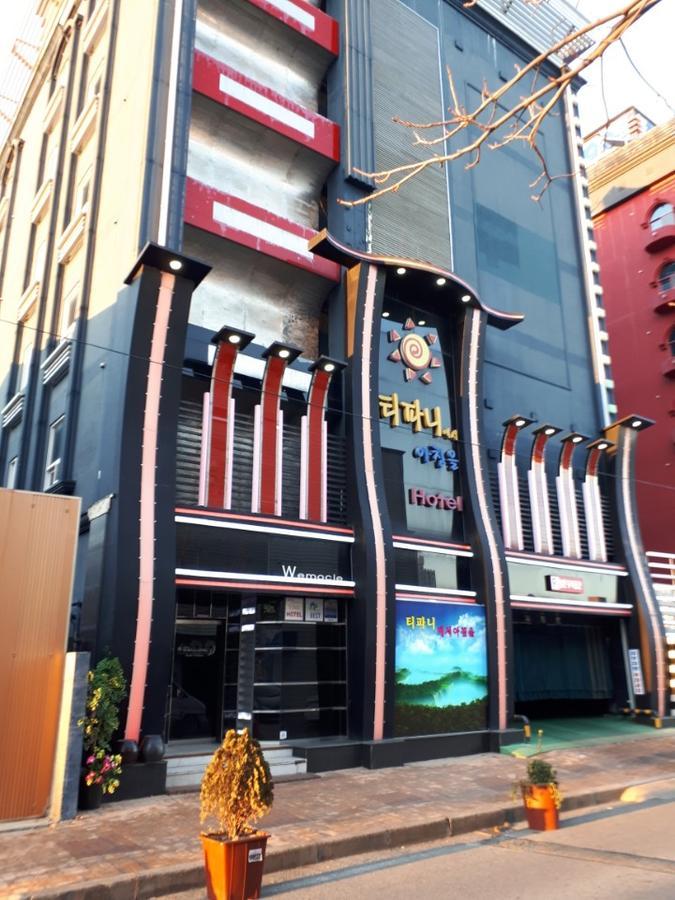 Tiffany Motel Мокпо Экстерьер фото